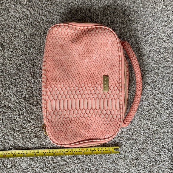 Pink Faux Snake Skin Large Cosmetic Travel Bag - Picture 7 of 8